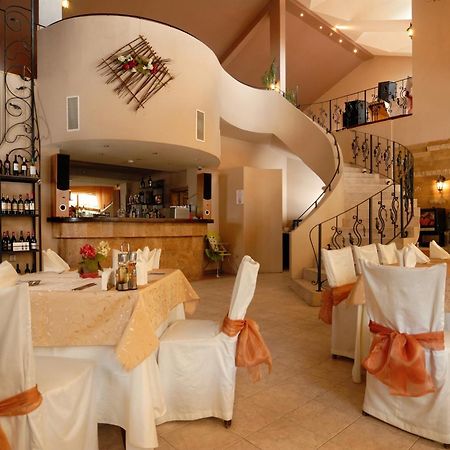 Diva Hotel & Thermal Pool Chiflik Exterior photo